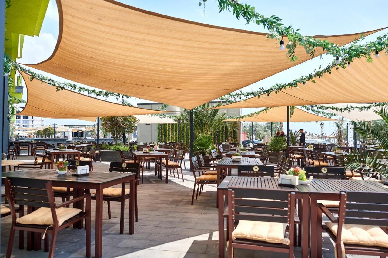 Coral Aparthotel Pool & Spa Mamaia Nord Năvodari Exterior foto
